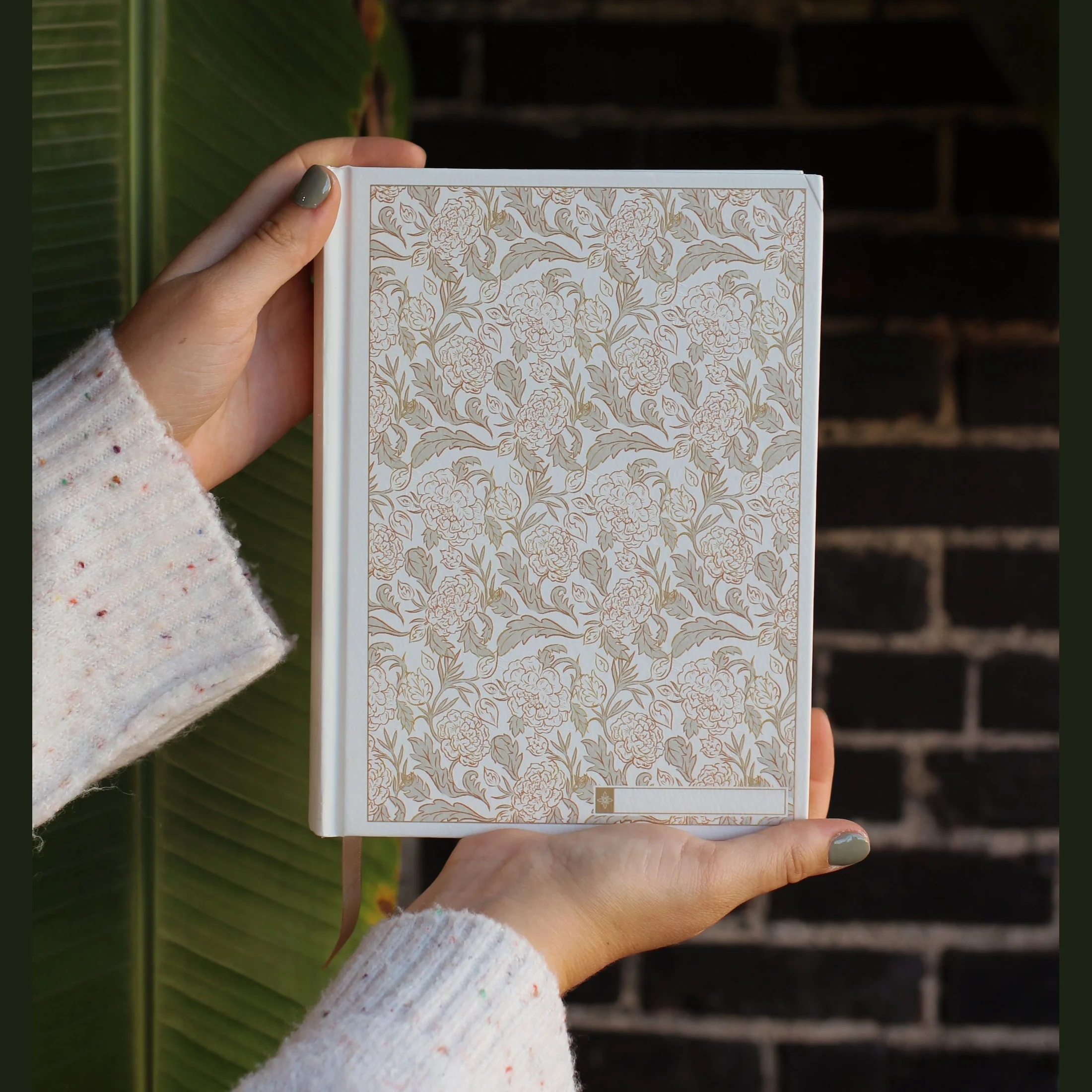 ESV Custom Single Column Journaling Bible®, Floral Hardcover with Name Box – Pink, Blue, Cream, or Marigold - Image 10