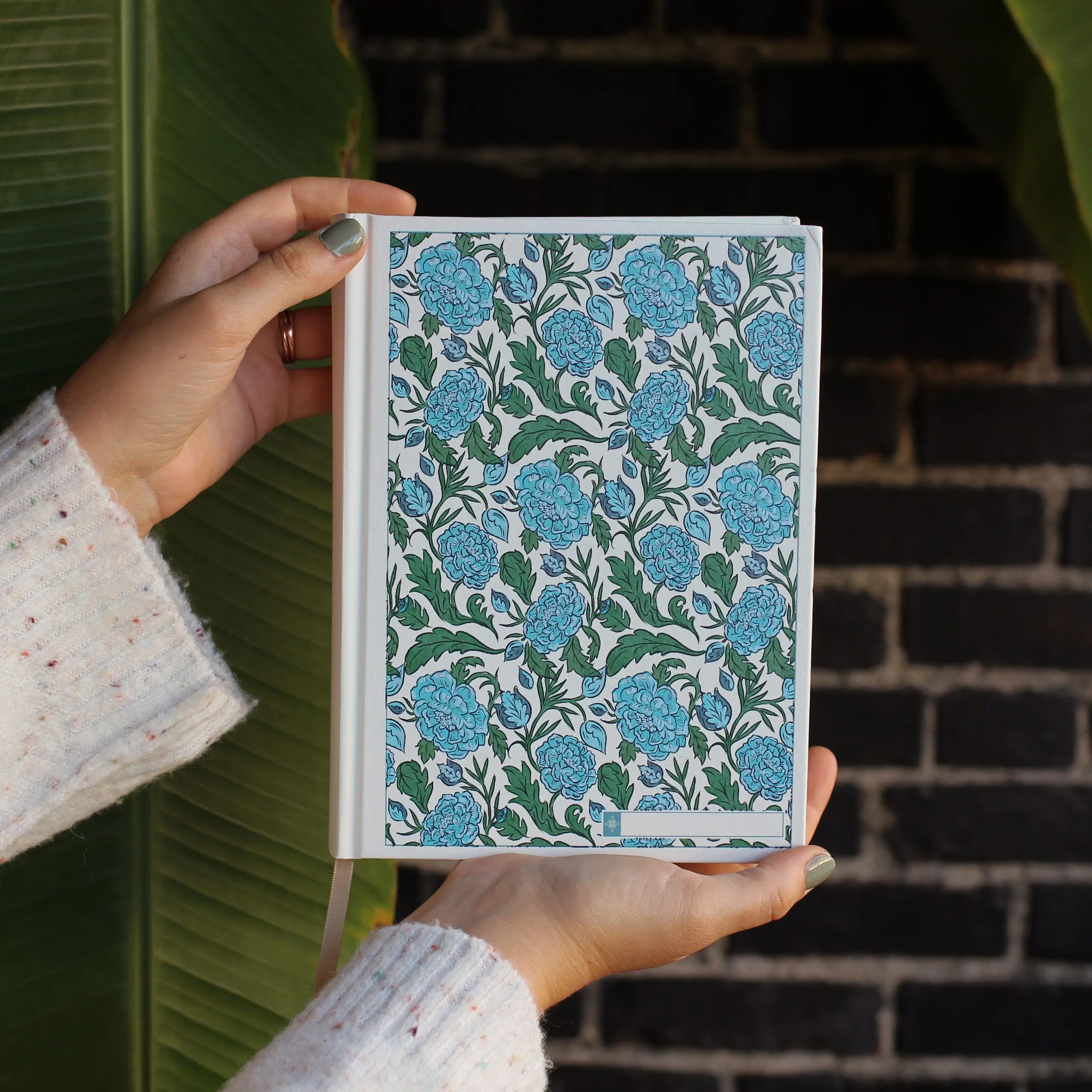 ESV Custom Single Column Journaling Bible®, Floral Hardcover with Name Box – Pink, Blue, Cream, or Marigold - Image 12